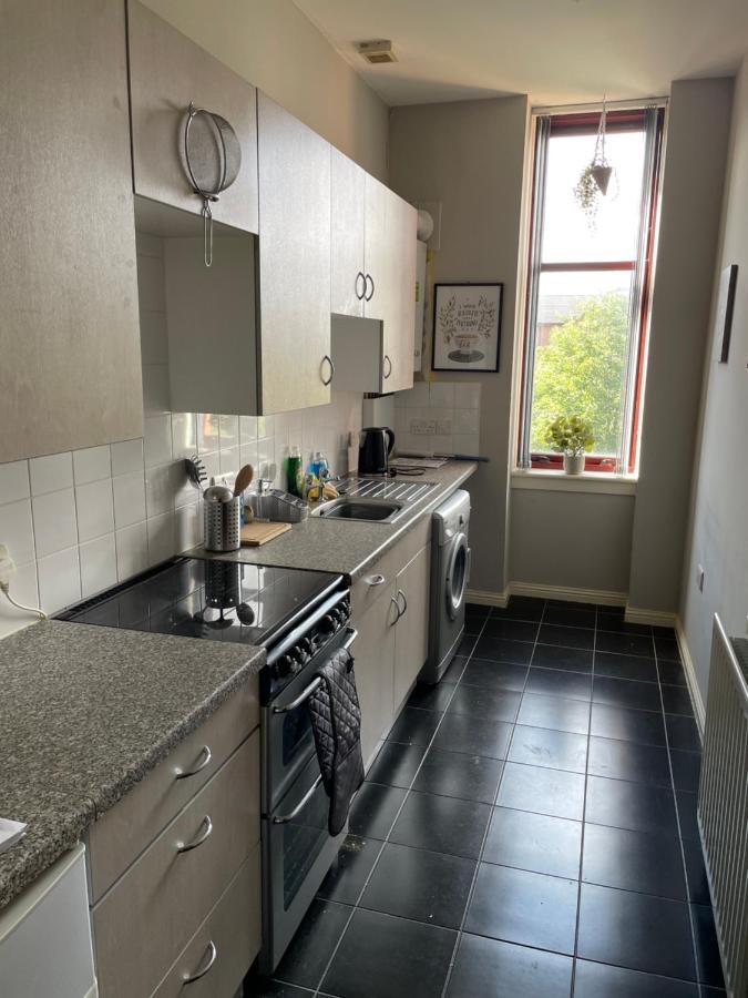 Spacious One Bedroom Flat, Entire Property. Greenock Ngoại thất bức ảnh
